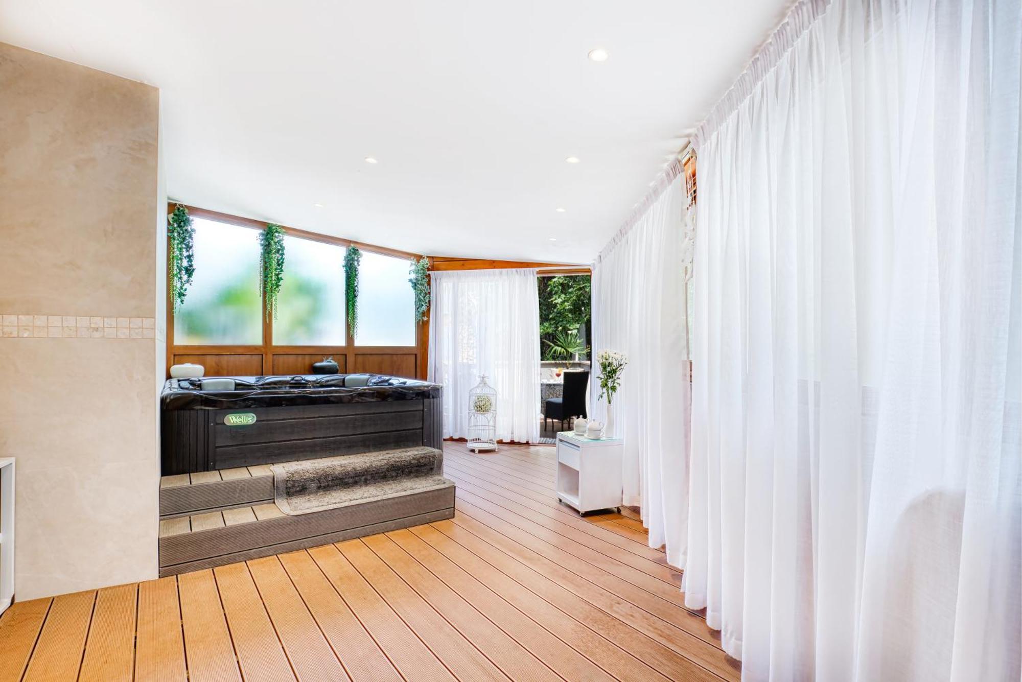 Boutique Hotel Santa Maria Novigrad  ภายนอก รูปภาพ