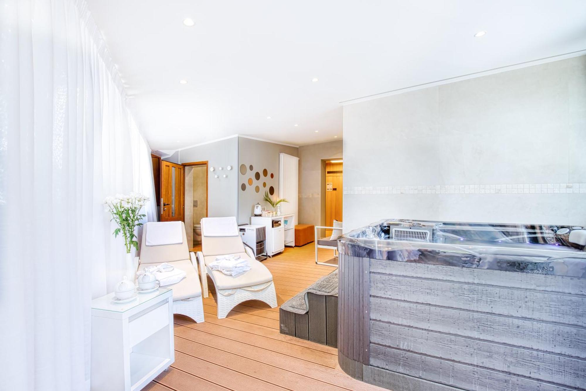 Boutique Hotel Santa Maria Novigrad  ภายนอก รูปภาพ
