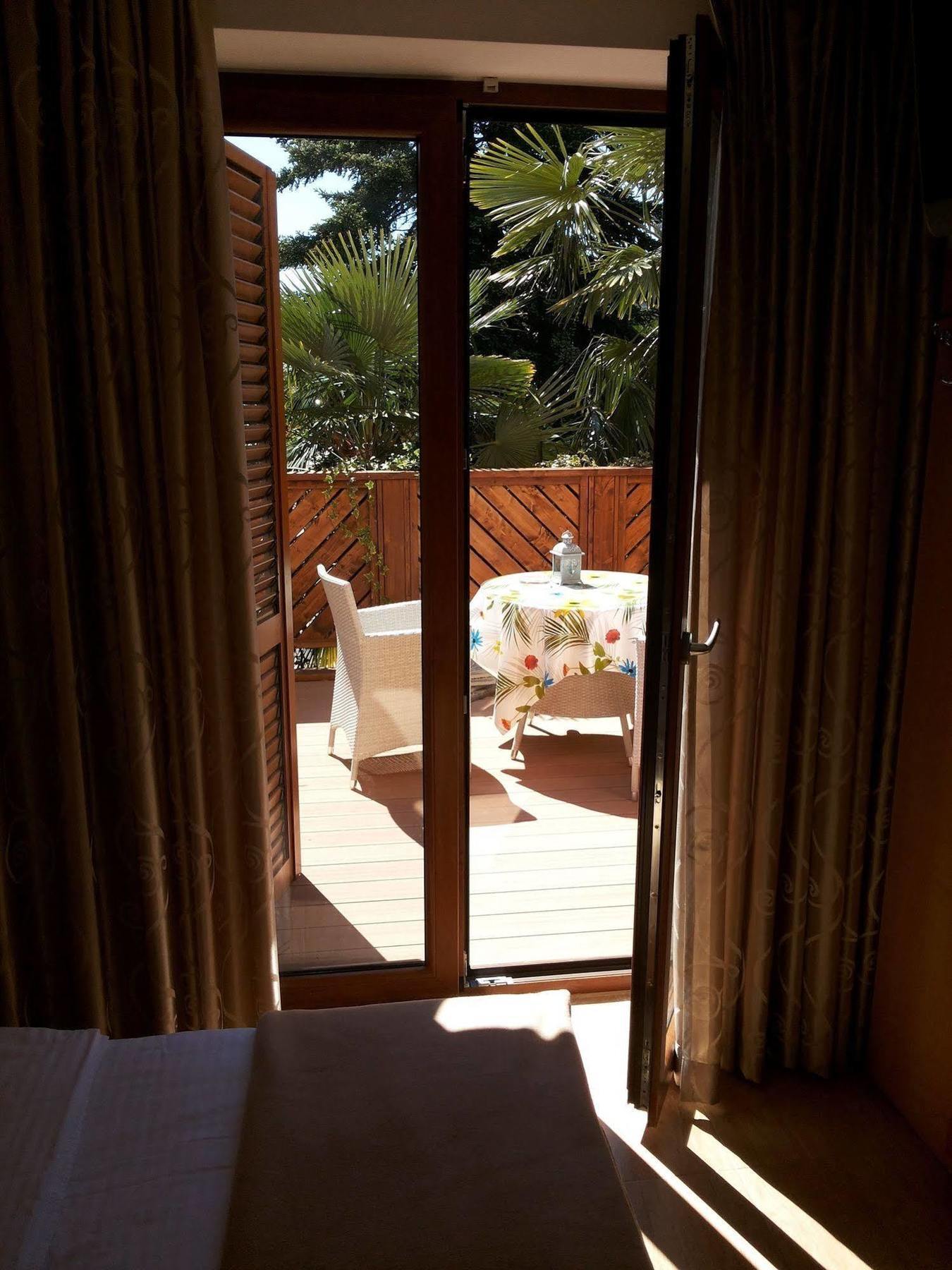 Boutique Hotel Santa Maria Novigrad  ภายนอก รูปภาพ